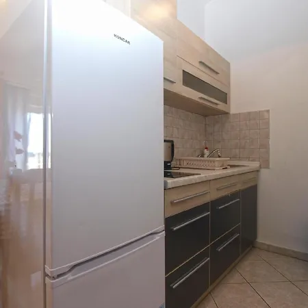 Apartment Fuer 3 Personen Ca 28 Qm In Fazana, Istrien Istrische Riviera